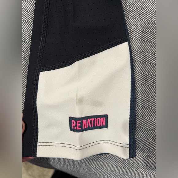PE Nation Capri Leggings - Picture 7 of 11